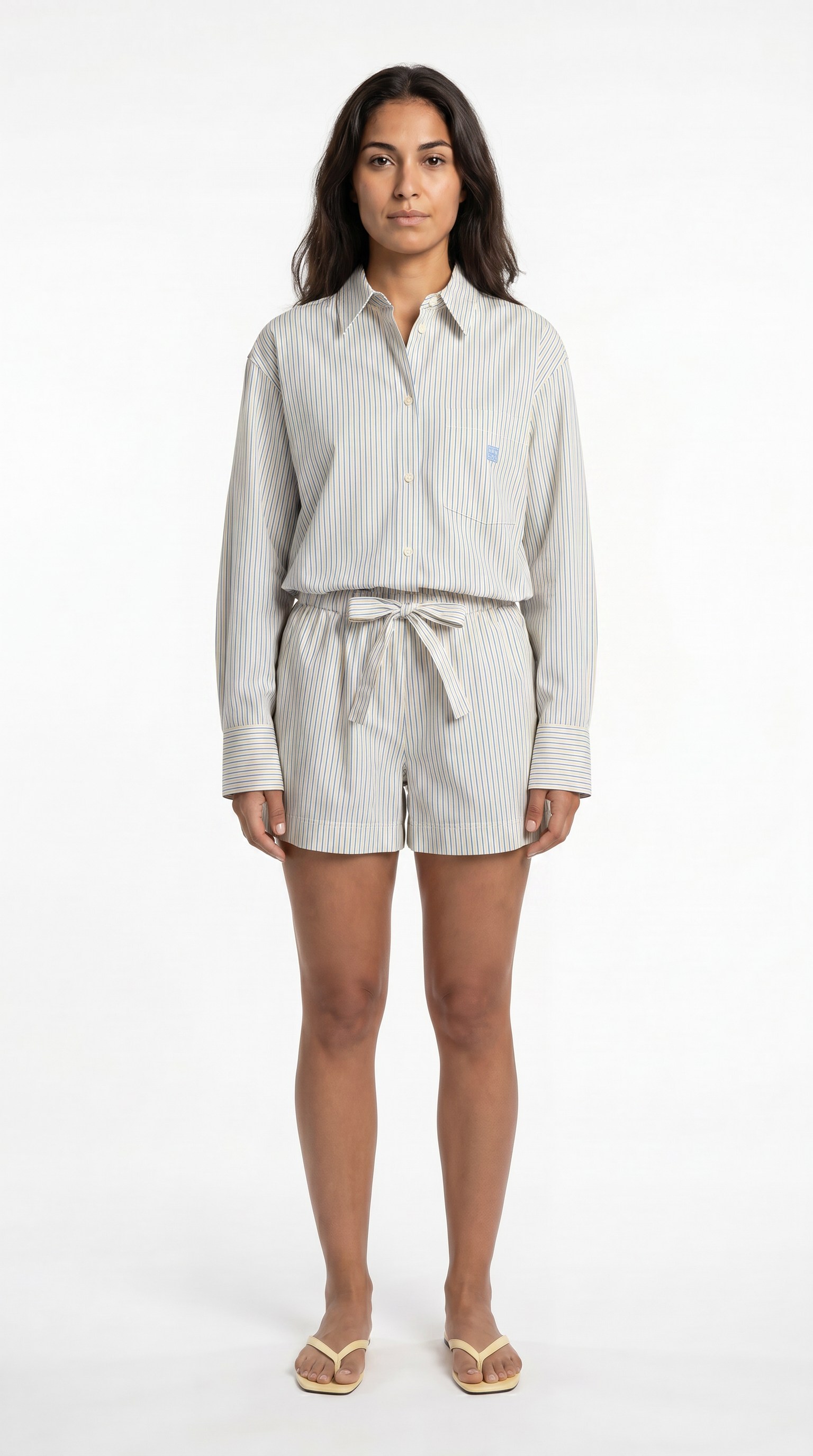 Look final: camisa e calções às riscas